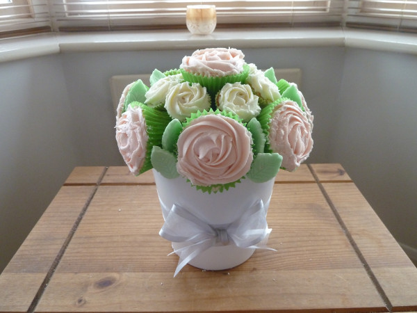 Pink and Cream Wedding Cupcake Bouquet