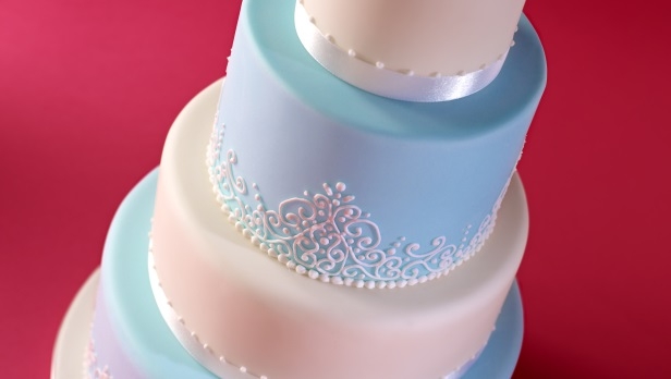 How To: Royal Icing Lace