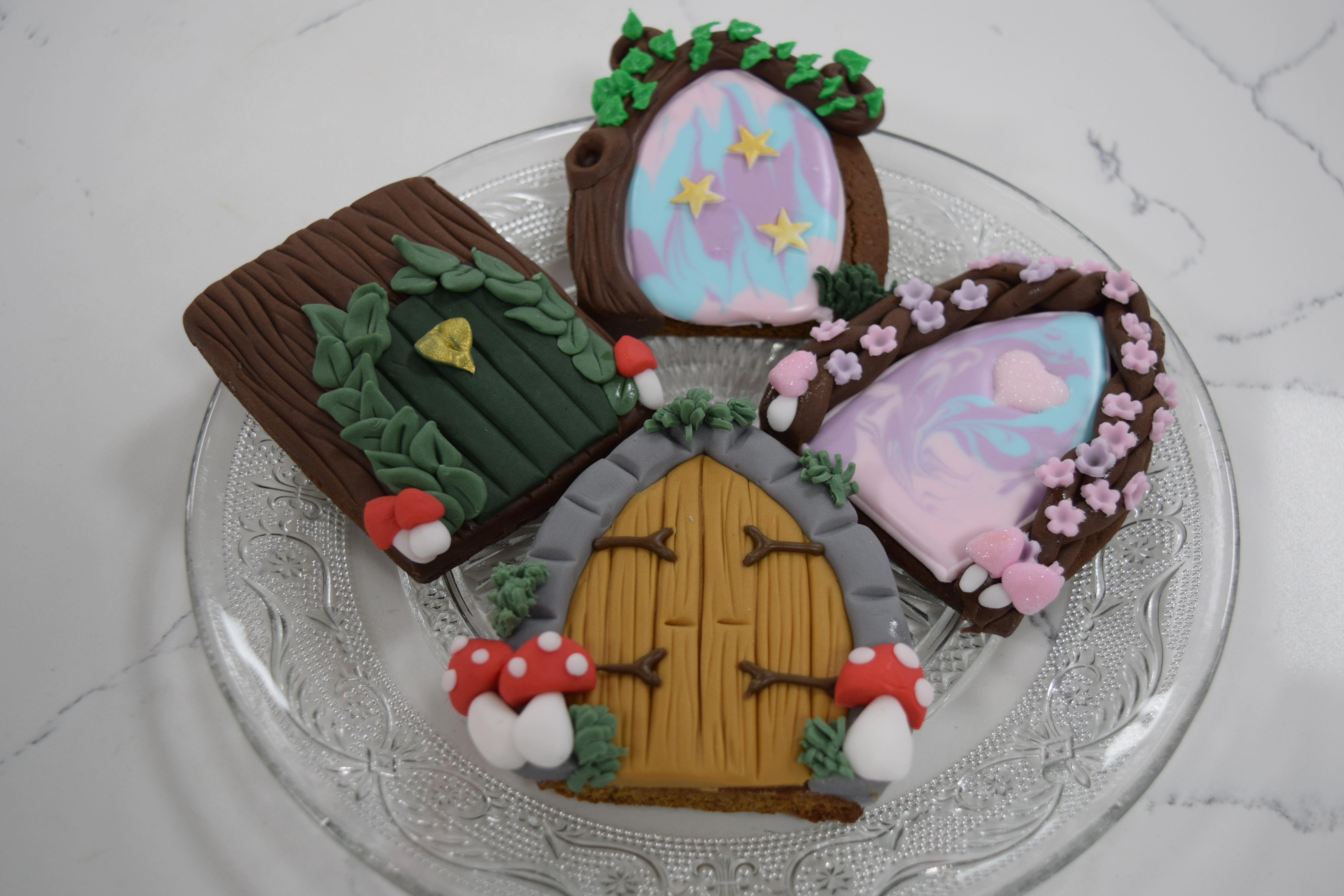 Gingerbread Fairy Doors with Ready to Roll Icing