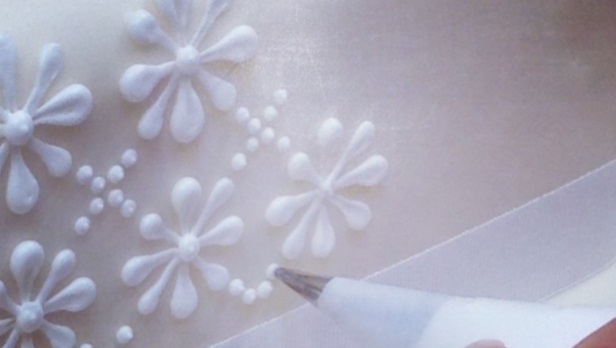 Cake Decorating Trends 2014: Mich Turner Predictions