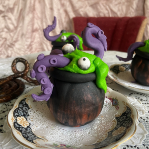 Spooky Cauldron Mini Cinnamon Cakes by Helena Garcia
